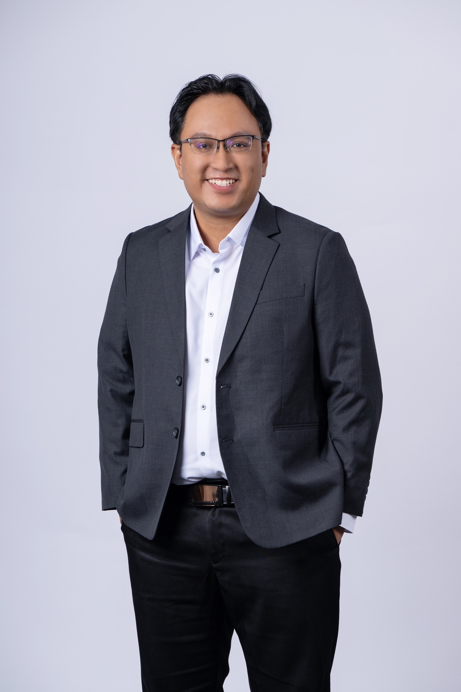 Helmi Hakim